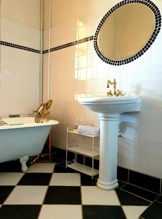 Die Prokureurshuis Sutherland Extérieur photo