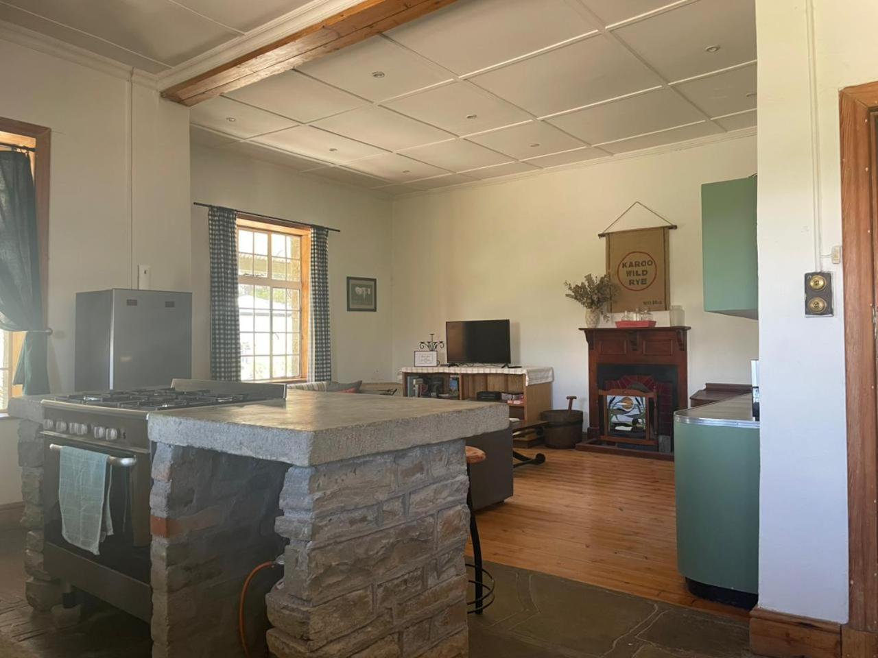 Die Prokureurshuis Sutherland Extérieur photo